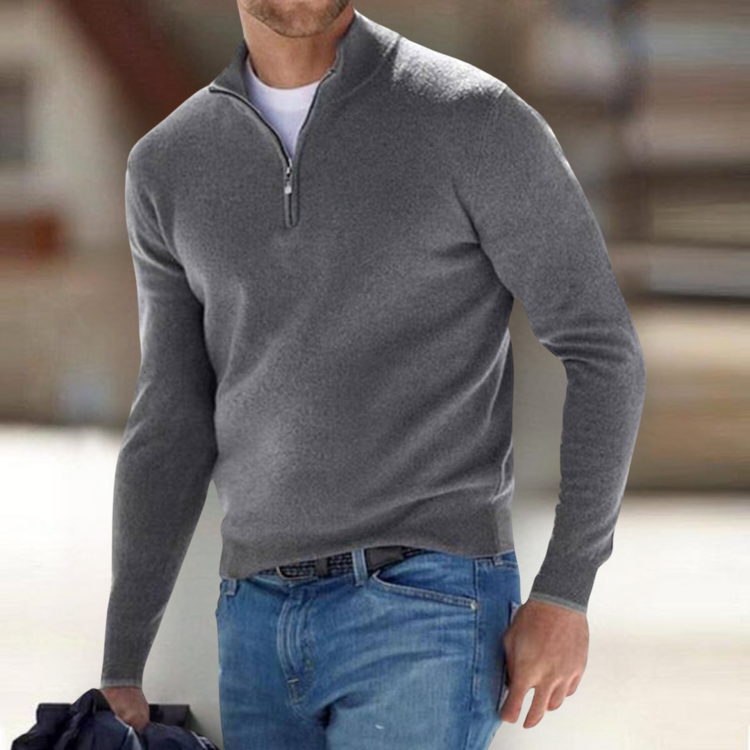 James™ | Comfortable zip-up sweater